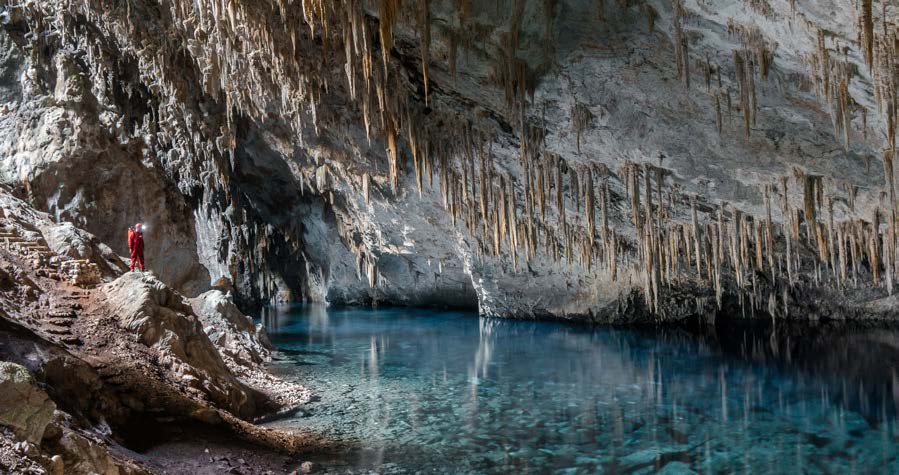Caverna Lago Azul, em Bonito, Mato Grosso do Sul, um importante destino de Ecoturismo. Crédito: Daniel de Stefano Menin.